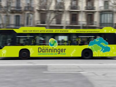 /assets/images/3/werbung-am-inn_danninger-gartengestaltung-busbeschriftung-dd7eb2cf.jpg