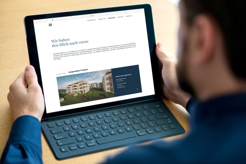 assets/images/c/homepage-seen-laptop-screen-33a6c494.jpg