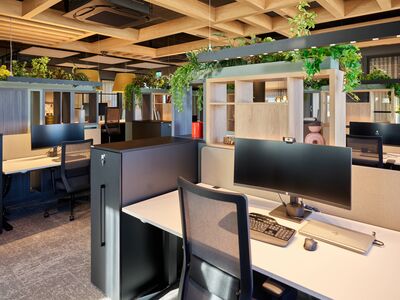 /assets/images/p/werbungaminn-fotografie-raiffeisenbank-schaerding-44-03em1ej5xy4rexq.jpg