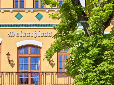 /assets/images/t/werbung-am-inn-fotografie-waldschloss-18-a4xqvheee2dn30t.jpg