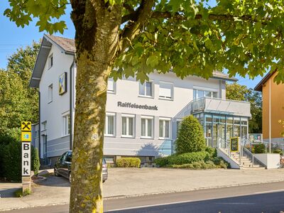 /assets/images/t/werbungaminn-fotografie-raiffeisenbank-region-schaerding-71-8s59shwrdjnmwe7.jpg