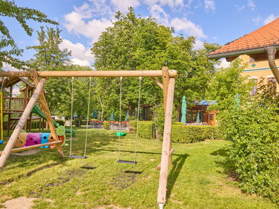 /assets/images/w/werbung-am-inn-fotografie-waldschloss-01-1srqn7r7p8m4h53.jpg